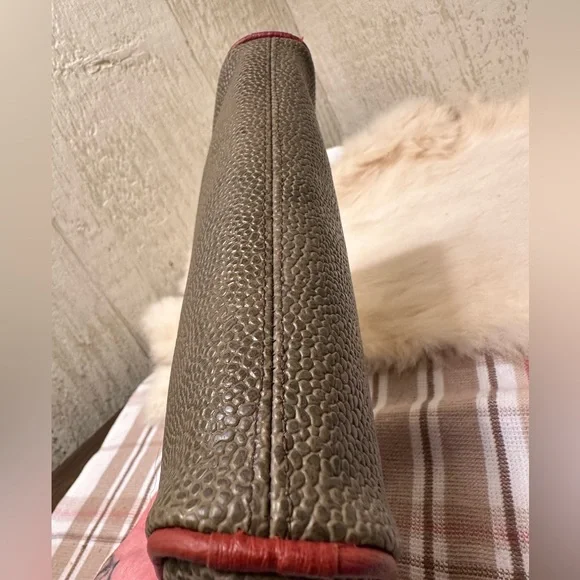 Mulberry Scotchgrain Wash Case/Clutch in Green Pebble/Chestnut - Picture 5 of 10